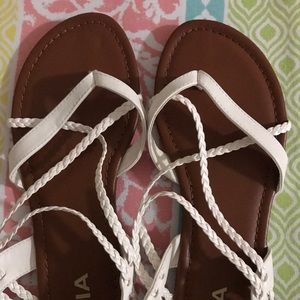 New MIA sandals